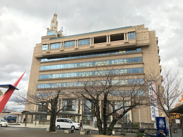 藤井寺市役所本庁舎